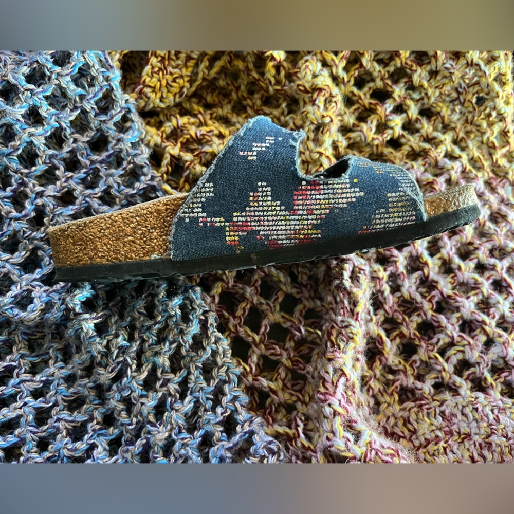 VIKING Kids Banff Slip-On Slides in Geo Denim - Picture 4 of 5